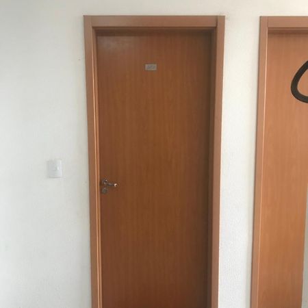 Apartamento Em Londrina Privado Com 2 Quartos De Casal Com Utensilios Garagem E Wifi Apartment Luaran gambar