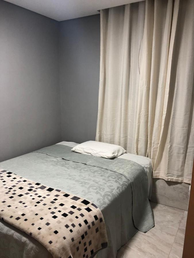 Apartamento Em Londrina Privado Com 2 Quartos De Casal Com Utensilios Garagem E Wifi Apartment Luaran gambar