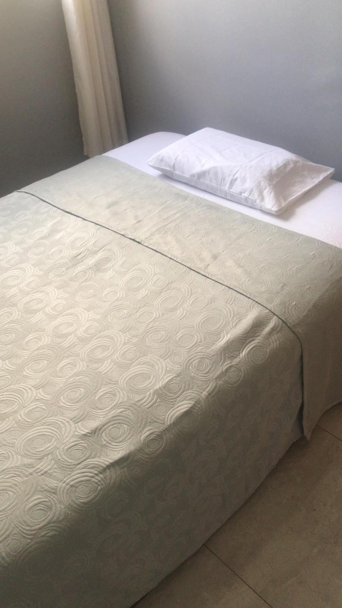 Apartamento Em Londrina Privado Com 2 Quartos De Casal Com Utensilios Garagem E Wifi Apartment Luaran gambar